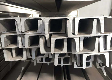 Perfis de aço rolados estruturais laminados a alta temperatura, barra 304 316L de aço inoxidável de superfície de sopro de conservação em vinagre